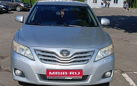 Toyota Camry, 2009 год, 1 000 000 рублей, 2 фотография