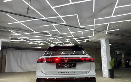 Volkswagen Tiguan, 2025 год, 4 600 000 рублей, 11 фотография