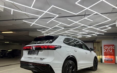 Volkswagen Tiguan, 2025 год, 4 600 000 рублей, 10 фотография