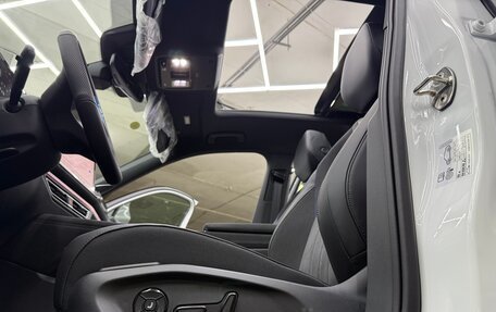 Volkswagen Tiguan, 2025 год, 4 600 000 рублей, 22 фотография