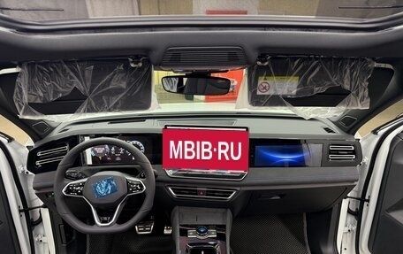 Volkswagen Tiguan, 2025 год, 4 600 000 рублей, 26 фотография