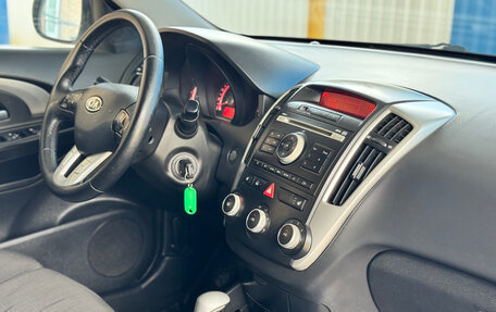 KIA cee'd I рестайлинг, 2011 год, 915 000 рублей, 17 фотография