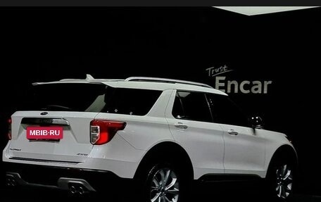 Ford Explorer VI, 2021 год, 2 816 252 рублей, 2 фотография