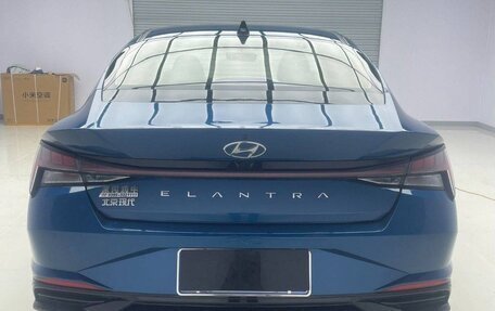 Hyundai Elantra, 2022 год, 1 500 000 рублей, 4 фотография