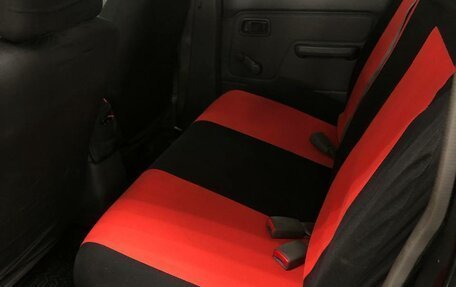 Nissan NP300, 2009 год, 780 000 рублей, 11 фотография