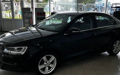 Volkswagen Jetta VI, 2014 год, 1 490 000 рублей, 4 фотография