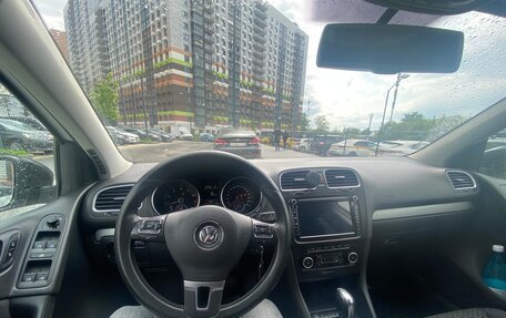 Volkswagen Golf VI, 2011 год, 799 999 рублей, 6 фотография