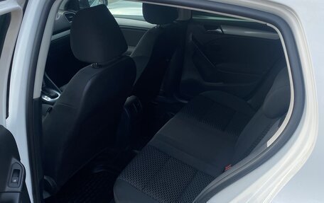 Volkswagen Golf VI, 2011 год, 799 999 рублей, 7 фотография