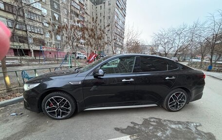KIA Optima IV, 2018 год, 2 550 000 рублей, 9 фотография