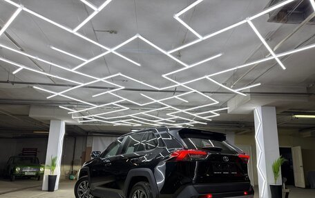 Toyota RAV4, 2025 год, 3 900 000 рублей, 3 фотография