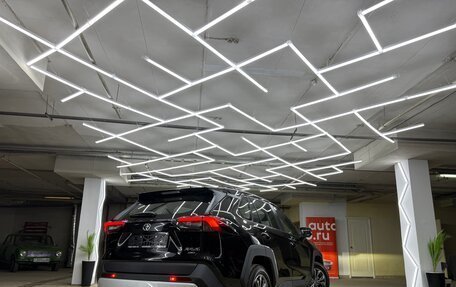Toyota RAV4, 2025 год, 3 900 000 рублей, 5 фотография