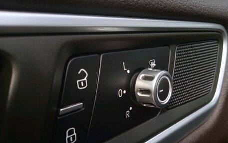 Volkswagen Touareg III, 2014 год, 2 270 000 рублей, 12 фотография