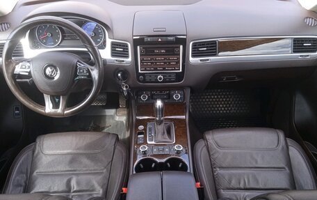 Volkswagen Touareg III, 2014 год, 2 270 000 рублей, 21 фотография