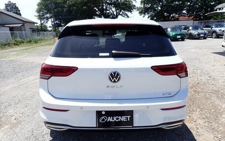 Volkswagen Golf VIII, 2021 год, 1 750 000 рублей, 6 фотография