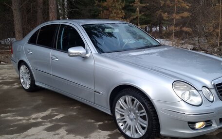 Mercedes-Benz E-Класс, 2007 год, 1 390 000 рублей, 4 фотография
