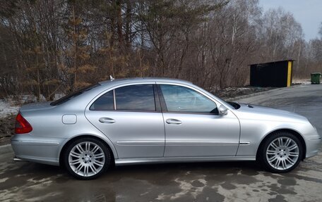 Mercedes-Benz E-Класс, 2007 год, 1 390 000 рублей, 5 фотография