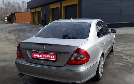 Mercedes-Benz E-Класс, 2007 год, 1 390 000 рублей, 13 фотография