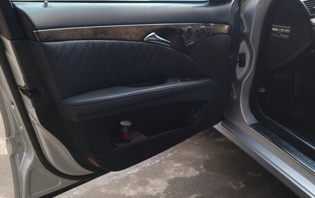 Mercedes-Benz E-Класс, 2007 год, 1 390 000 рублей, 30 фотография