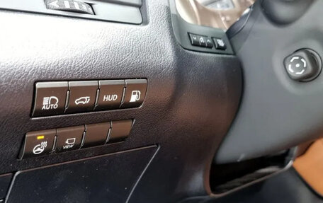 Lexus RX IV рестайлинг, 2022 год, 4 705 000 рублей, 14 фотография