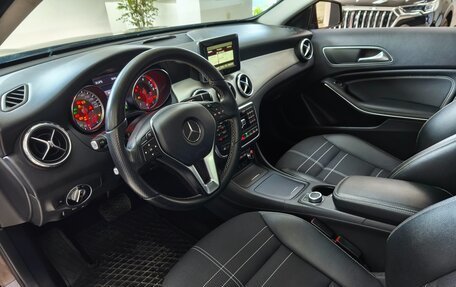 Mercedes-Benz GLA, 2015 год, 2 450 000 рублей, 10 фотография