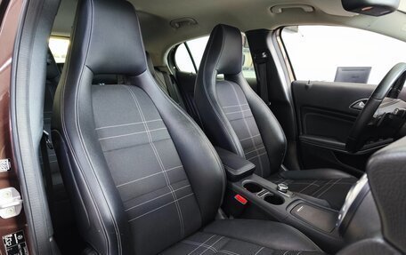 Mercedes-Benz GLA, 2015 год, 2 450 000 рублей, 16 фотография