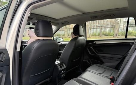 Volkswagen Tiguan II, 2021 год, 2 400 000 рублей, 9 фотография
