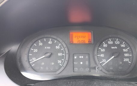 Renault Logan I, 2006 год, 250 000 рублей, 11 фотография