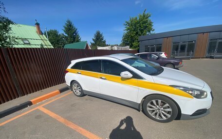 Hyundai i40 I рестайлинг, 2015 год, 1 200 000 рублей, 4 фотография