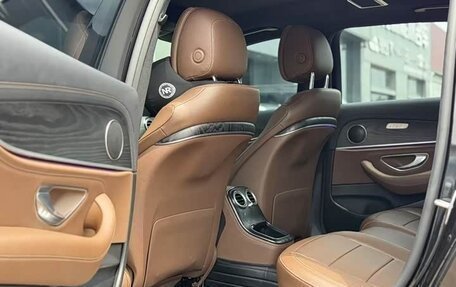 Mercedes-Benz E-Класс, 2021 год, 4 100 000 рублей, 8 фотография