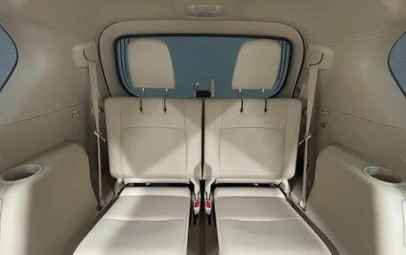Toyota Land Cruiser Prado 150 рестайлинг 2, 2021 год, 3 390 000 рублей, 13 фотография