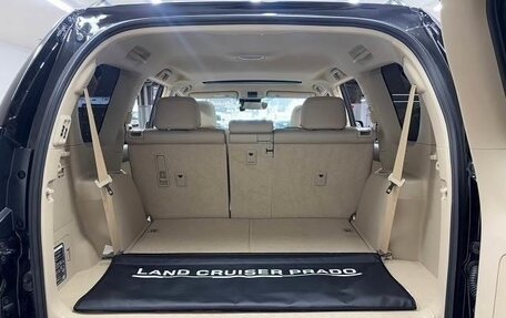 Toyota Land Cruiser Prado 150 рестайлинг 2, 2021 год, 3 390 000 рублей, 14 фотография