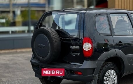Chevrolet Niva I рестайлинг, 2010 год, 499 000 рублей, 6 фотография