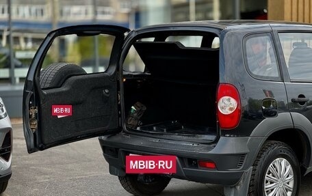 Chevrolet Niva I рестайлинг, 2010 год, 499 000 рублей, 4 фотография