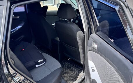 Hyundai Solaris II рестайлинг, 2014 год, 800 000 рублей, 8 фотография
