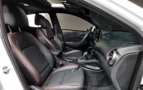 Hyundai Kona I, 2021 год, 1 307 000 рублей, 13 фотография