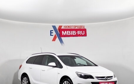 Opel Astra J, 2013 год, 649 000 рублей, 2 фотография
