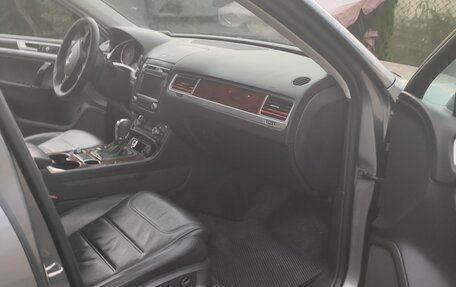 Volkswagen Touareg III, 2016 год, 2 750 000 рублей, 11 фотография