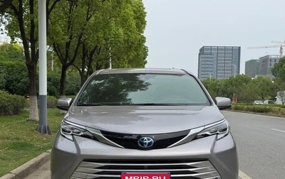 Toyota Sienna, 2022 год, 3 510 000 рублей, 1 фотография