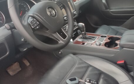 Volkswagen Touareg III, 2016 год, 2 750 000 рублей, 17 фотография
