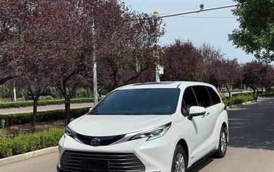 Toyota Sienna, 2022 год, 3 310 000 рублей, 1 фотография