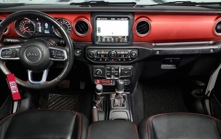 Jeep Wrangler, 2021 год, 3 800 000 рублей, 5 фотография