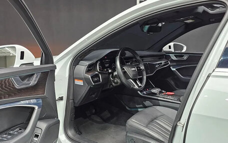 Audi A6, 2021 год, 3 680 000 рублей, 10 фотография