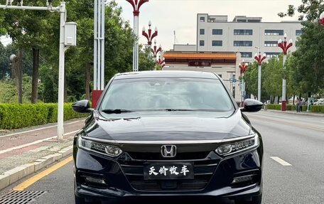 Honda Accord IX рестайлинг, 2021 год, 2 250 000 рублей, 2 фотография