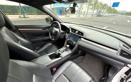 Honda Civic IX, 2021 год, 1 750 000 рублей, 9 фотография