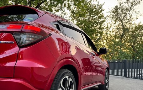 Honda Vezel, 2019 год, 1 900 000 рублей, 9 фотография