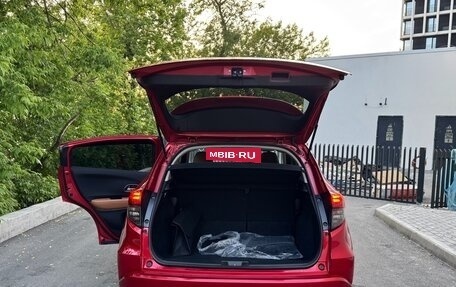 Honda Vezel, 2019 год, 1 900 000 рублей, 11 фотография