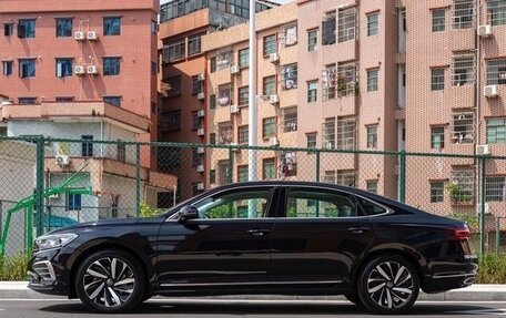 Volkswagen Passat B8 рестайлинг, 2025 год, 2 932 100 рублей, 6 фотография