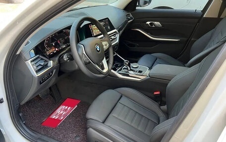 BMW 3 серия, 2022 год, 3 100 000 рублей, 9 фотография