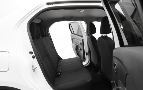 Renault Logan II, 2019 год, 860 000 рублей, 16 фотография