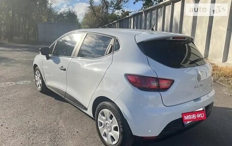 Renault Clio IV рестайлинг, 2014 год, 800 000 рублей, 2 фотография